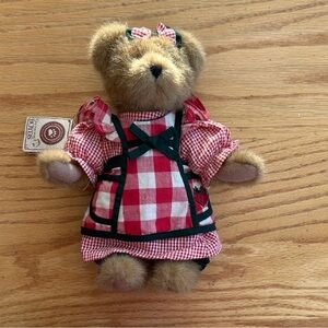 New Boyds Collection Plush Bear NELLIE T BEARYPATCH PAW EDTION 10" Strawberry